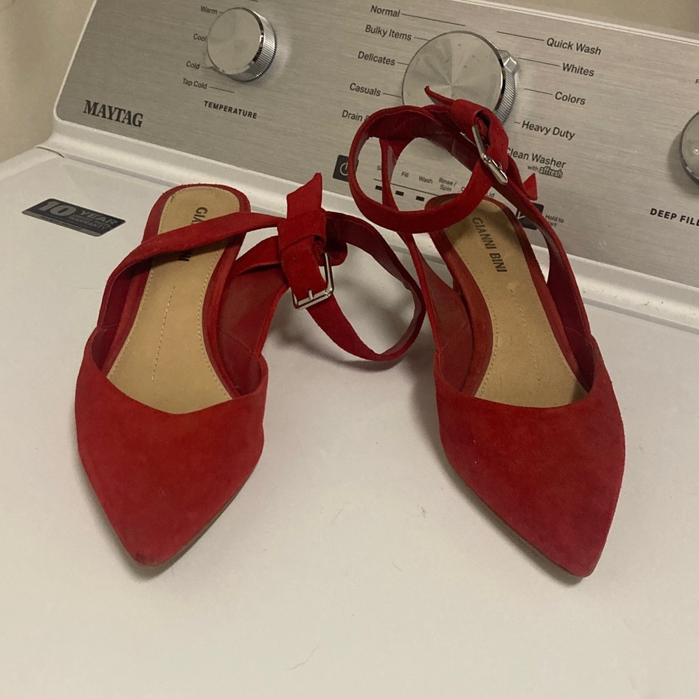 Gianni Bini Bold Red Suede Heels